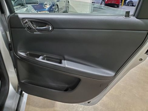Used 2016 Chevrolet Impala Limited LS FWD image 21