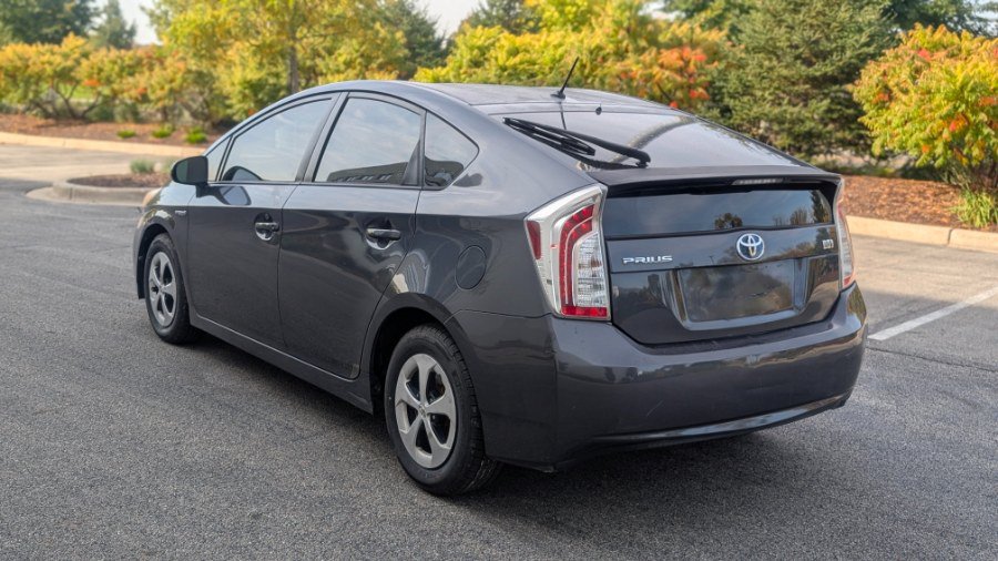 Used 2013 Toyota Prius Two FWD image 4