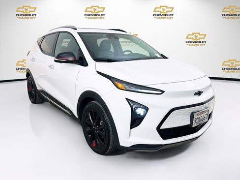 Used 2023 Chevrolet Bolt EUV Premier w/ Sun & Sound Package image 1