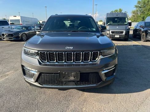 Used 2024 Jeep Grand Cherokee Limited AWD/4WD image 6