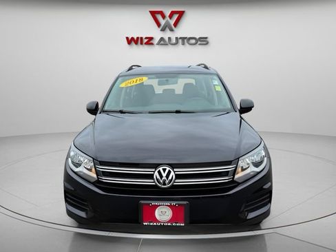 Used 2018 Volkswagen Tiguan Limited AWD/4WD image 8