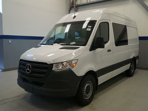 New 2025 Mercedes-Benz Sprinter 2500 image 1