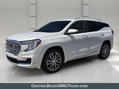 Used 2022 GMC Terrain Denali w/ Denali Premium Package