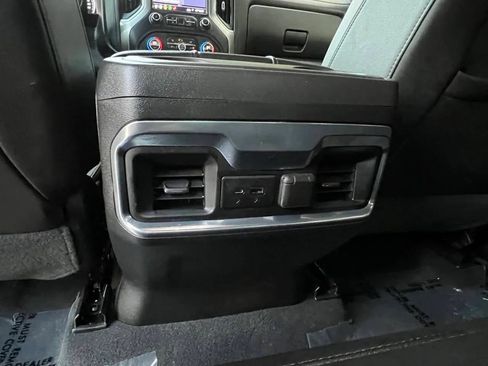 Used 2019 Chevrolet Silverado 1500 LTZ image 16