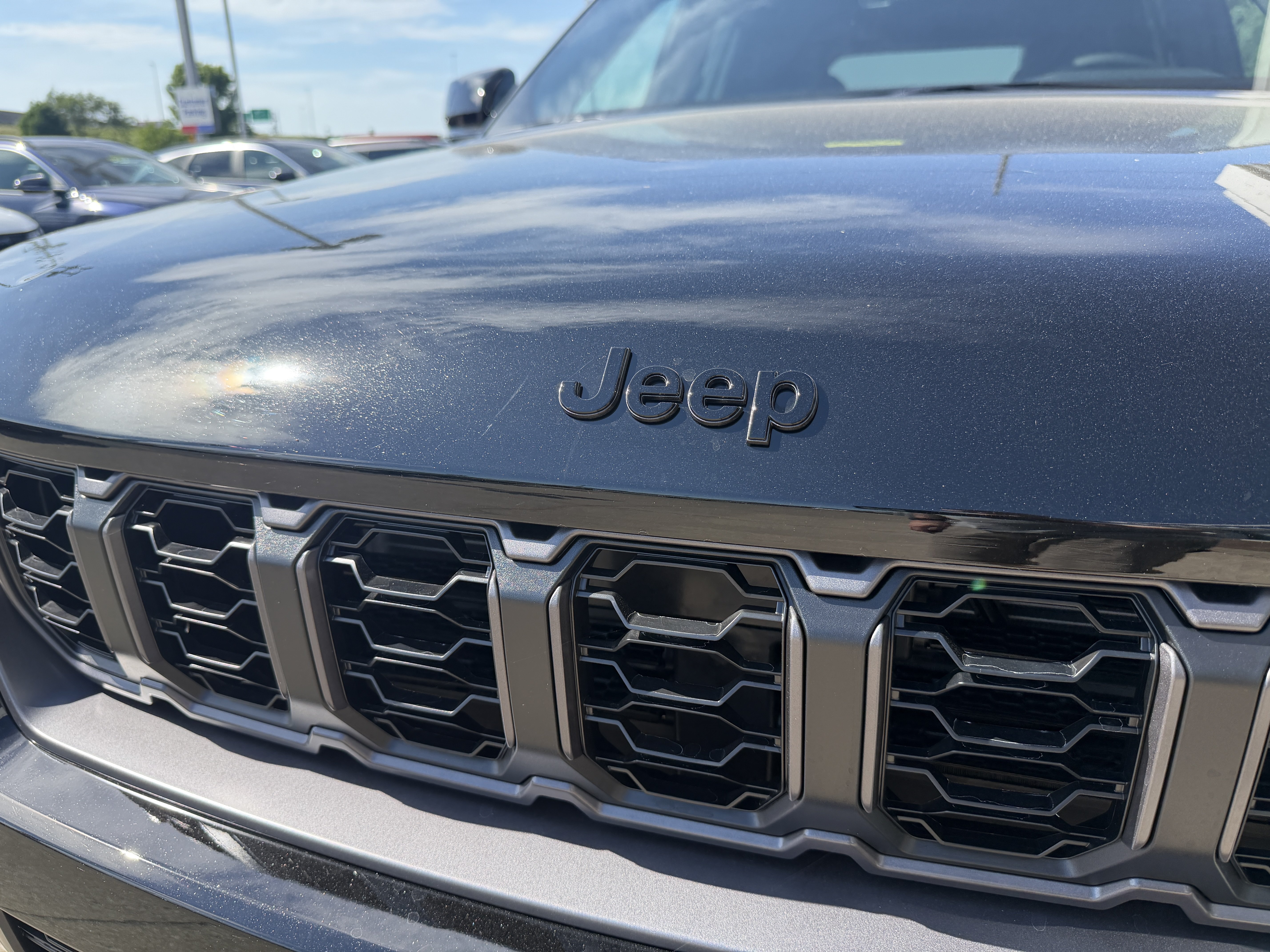 New 2026 Jeep Grand Cherokee Altitude AWD/4WD image 20