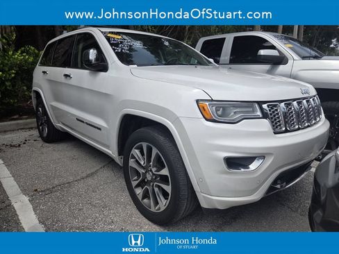 Used 2017 Jeep Grand Cherokee Overland w/ Jeep Active Safety Group RWD image 1