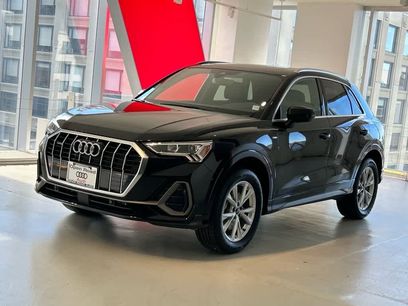 Used 2025 Audi Q3 2.0T Premium w/ Convenience Package