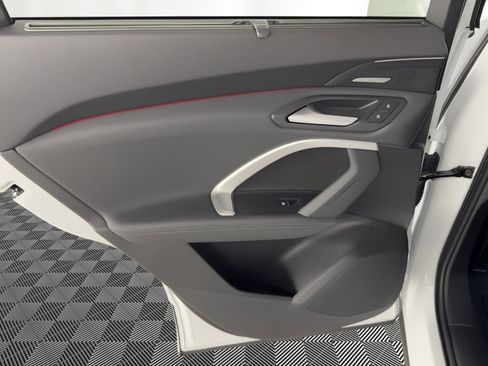 New 2026 Audi Q5 Premium Plus image 17