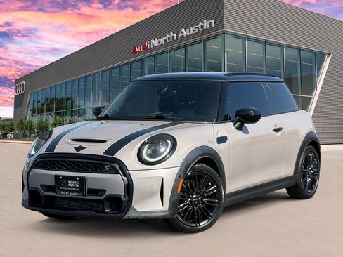 Used 2023 MINI Cooper S FWD image 1