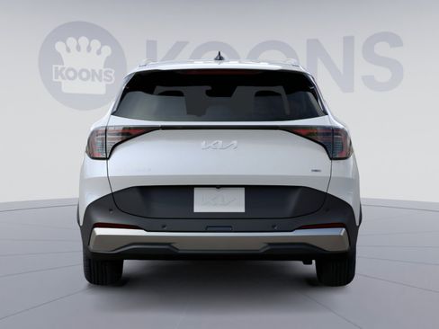 New 2026 Kia Sportage EX image 16