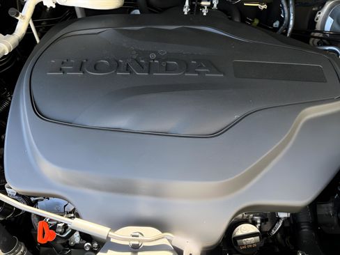 New 2026 Honda Odyssey Touring image 23