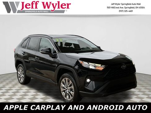 Used 2022 Toyota RAV4 XLE Premium FWD image 1