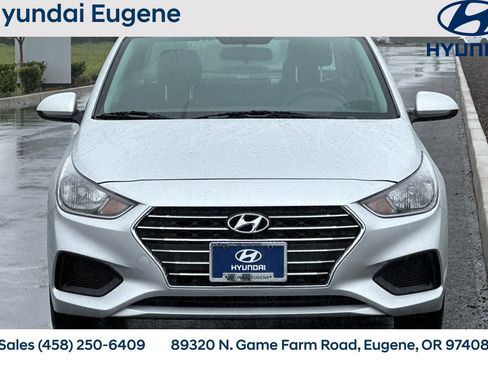Used 2022 Hyundai Accent SE image 10