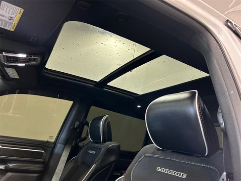 Used 2025 RAM 1500 Laramie image 27