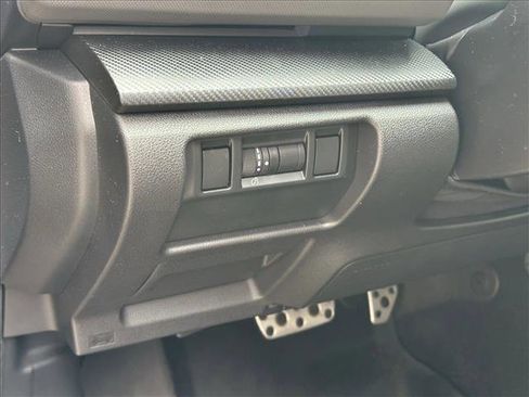 Used 2024 Subaru Crosstrek 2.5i Sport image 19