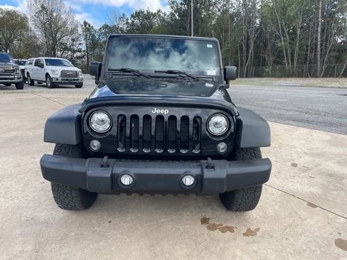 Used 2017 Jeep Wrangler Unlimited Sport w/ Quick Order Package 24S image 2
