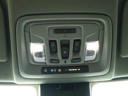 New 2026 Chevrolet Silverado 2500 LTZ w/ LTZ Plus Package AWD/4WD image 34