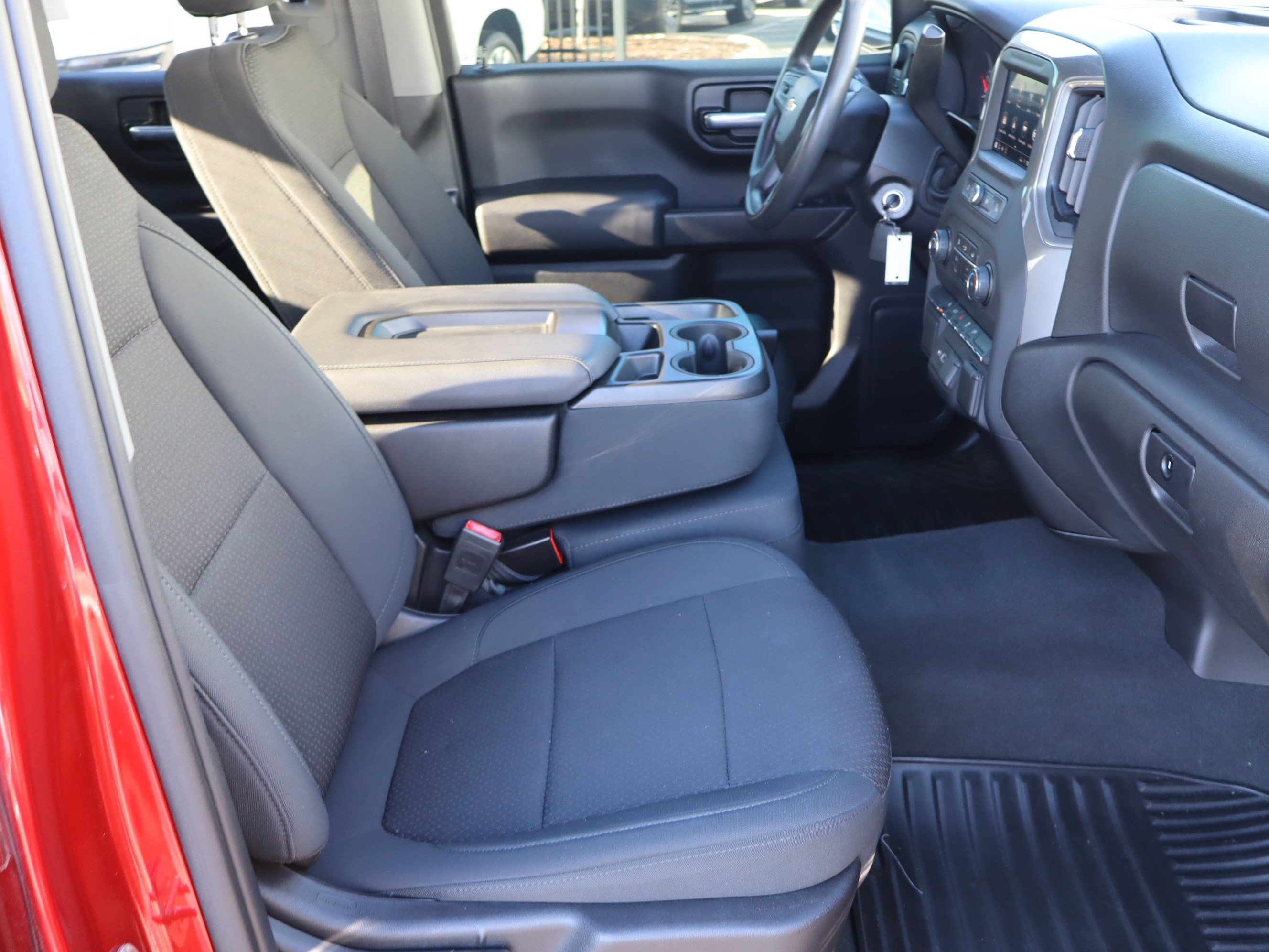 Used 2021 Chevrolet Silverado 1500 Custom AWD/4WD image 33