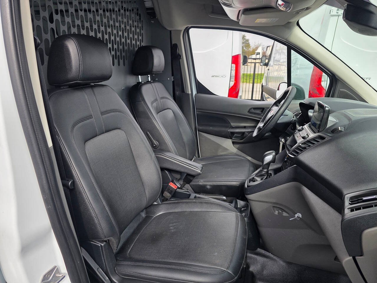 Used 2022 Ford Transit Connect XL FWD image 10