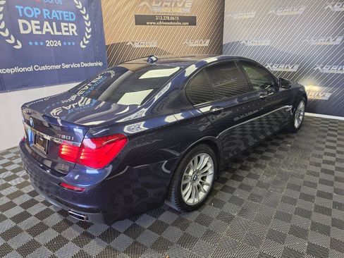Used 2014 BMW 750i xDrive AWD/4WD image 13