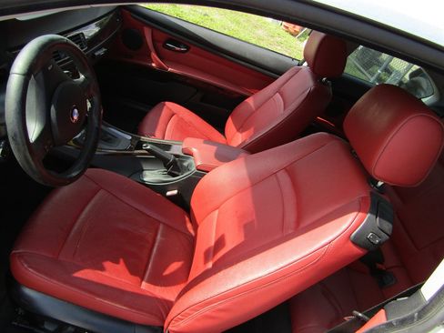 Used 2012 BMW 335i Coupe RWD image 9