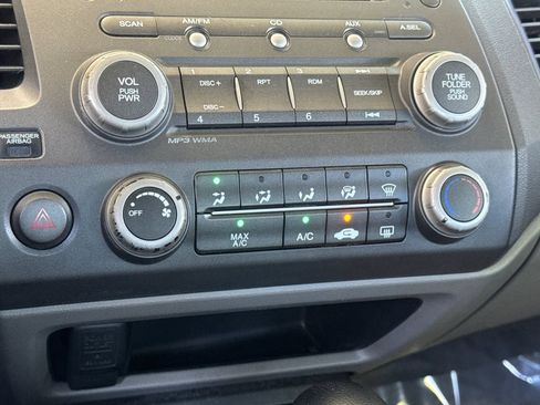 Used 2010 Honda Civic DX-VP image 24