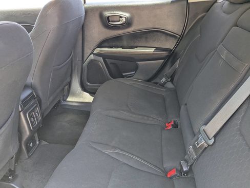 Used 2018 Jeep Compass Sport image 18