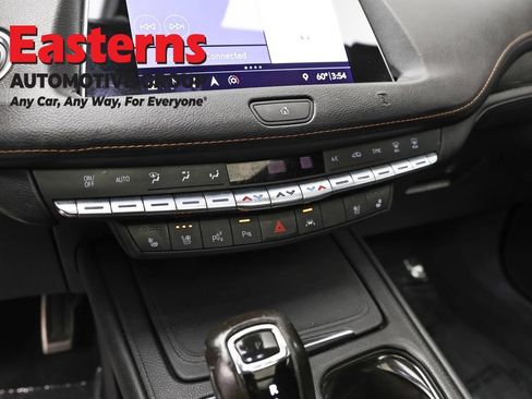 Used 2019 Cadillac XT4 Sport AWD/4WD image 20