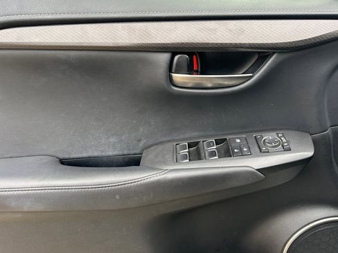 Used 2019 Lexus NX 300 FWD image 11