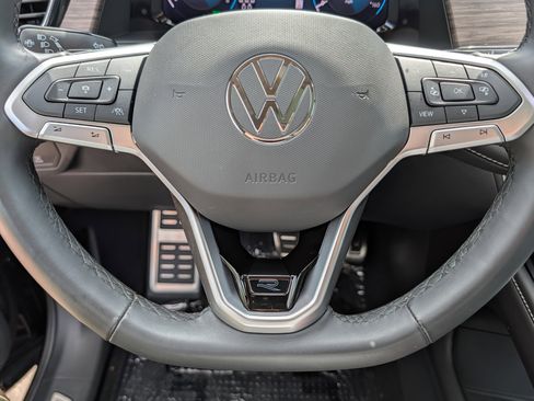 Certified 2025 Volkswagen Atlas SEL Premium R-Line AWD/4WD image 26