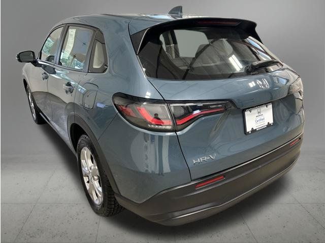 Certified 2023 Honda HR-V LX image 4