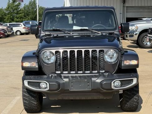 Used 2023 Jeep Gladiator Sport AWD/4WD image 7