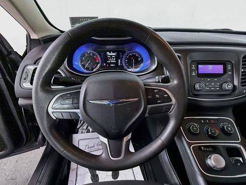 Used 2015 Chrysler 200 LX FWD image 11