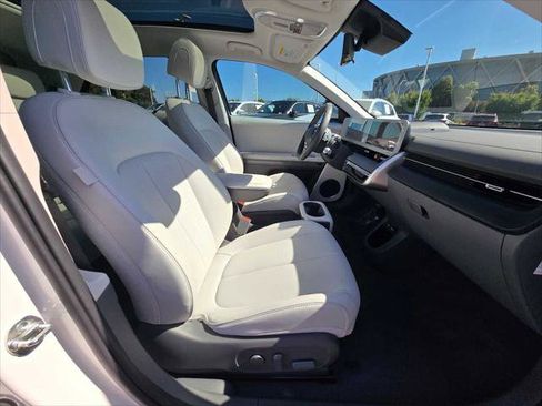 Used 2024 Hyundai Ioniq 5 Limited RWD image 11