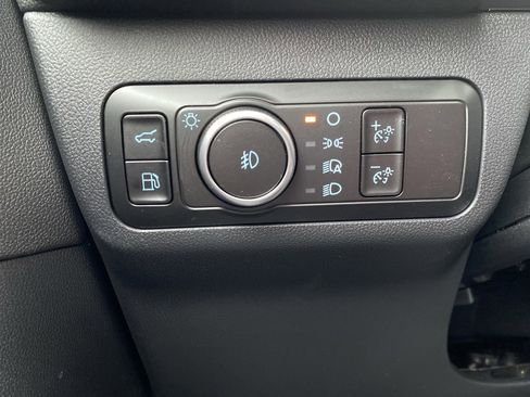 New 2026 Ford Escape Platinum image 29