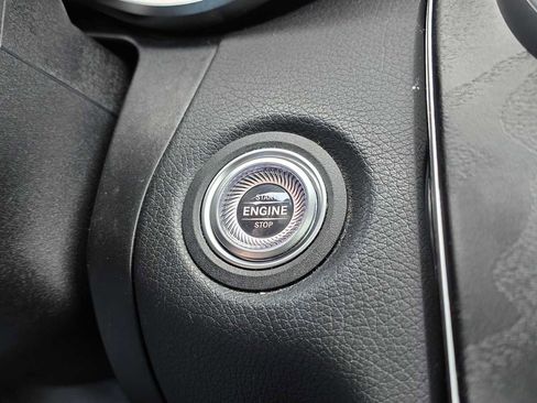 Used 2021 Mercedes-Benz C 300 4MATIC Sedan image 36