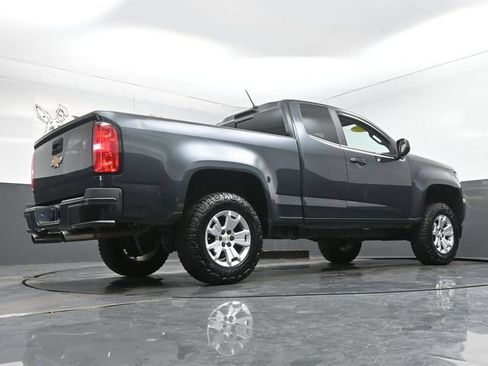 Used 2017 Chevrolet Colorado LT w/ LT Convenience Package RWD image 29