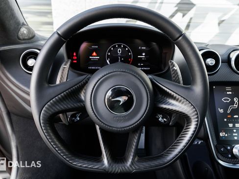 Used 2023 McLaren GT image 23