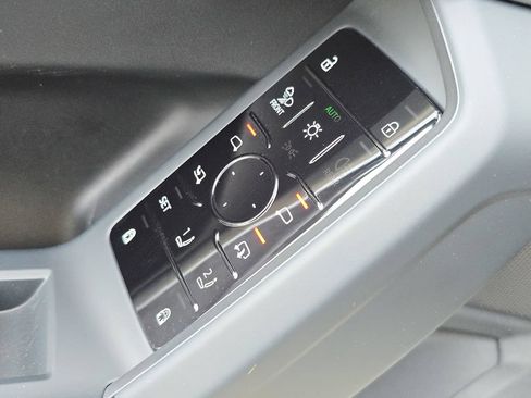 New 2026 Audi SQ5 Premium Plus AWD/4WD image 29