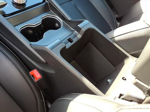 New 2025 Jeep Grand Cherokee Limited image 24