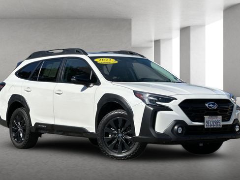 Used 2023 Subaru Outback Onyx Edition image 2
