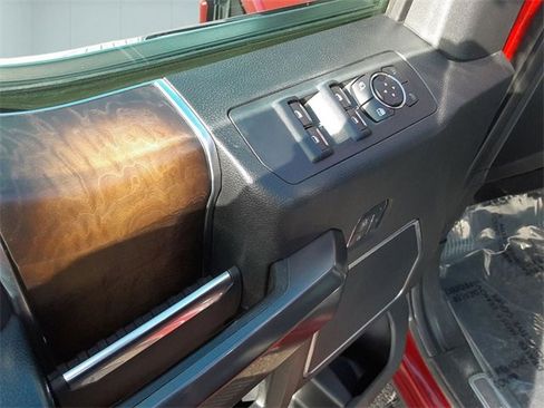 Used 2018 Ford F150 Limited w/ Trailer Tow Package image 14