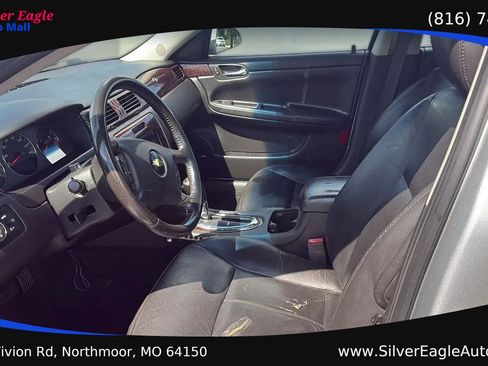 Used 2012 Chevrolet Impala LTZ FWD image 9