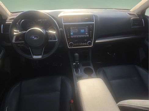Used 2018 Subaru Outback 2.5i Limited image 15