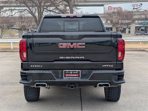Used 2023 GMC Sierra 1500 AT4 w/ AT4 Premium Package image 5