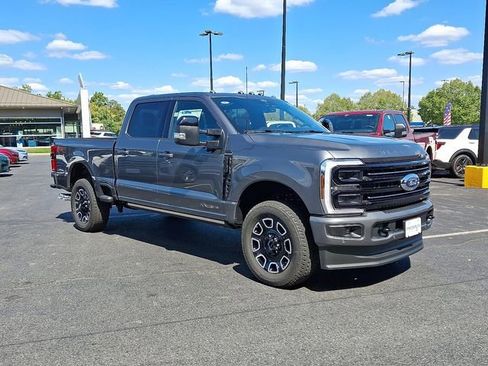New 2026 Ford F250 Platinum image 2