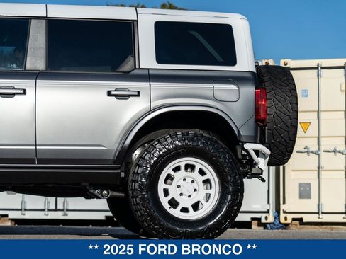 New 2025 Ford Bronco Heritage Edition AWD/4WD image 21