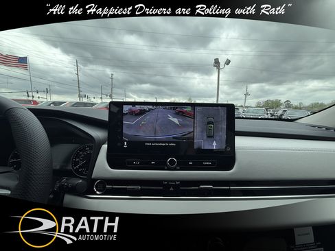 New 2026 Mitsubishi Outlander SE image 16