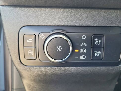 New 2025 Ford Escape SE image 14