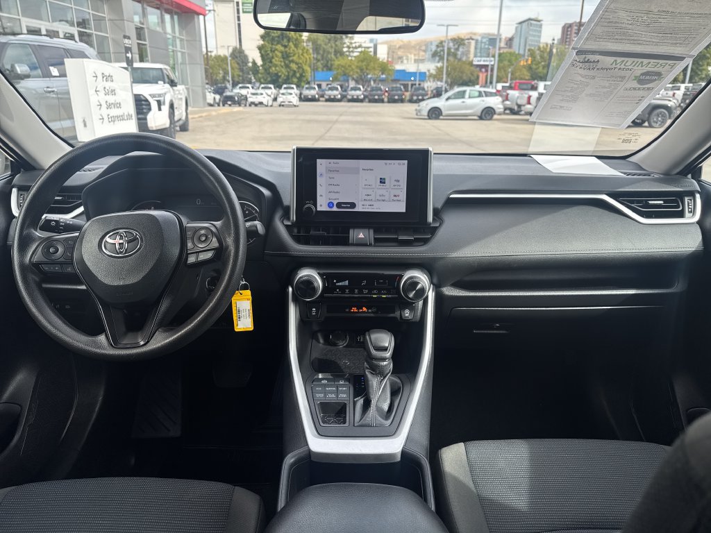 Used 2024 Toyota RAV4 LE AWD/4WD image 13